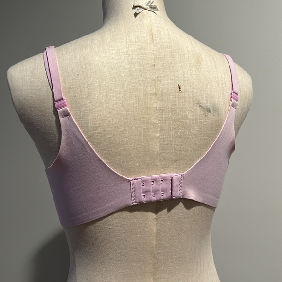 Victoria’s Secret perfect shape bra, size 36C - Picture 3 of 4